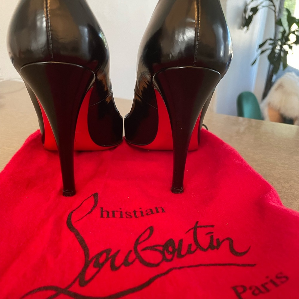 Vintage Christian Louboutin Black Pumps